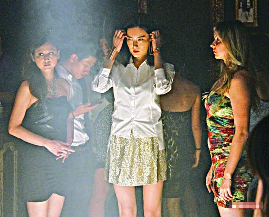 罗仲谦版古惑仔造型曝光 拍激情戏不向杨怡报