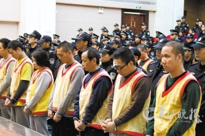 酒托案主犯曝犯罪细节:一次宰到底 不指望回头