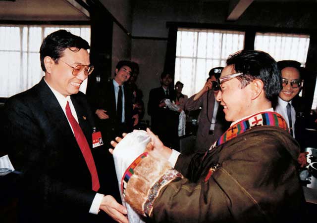 记中共中央政治局常委李克强