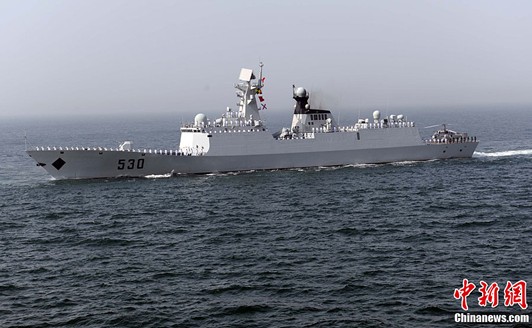 529护航编队两艘舰艇舟山号及徐州号进入香港停靠昂船洲海军基地