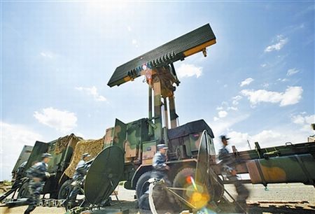 中国空军西北进行体系对抗演练 上演电磁大战