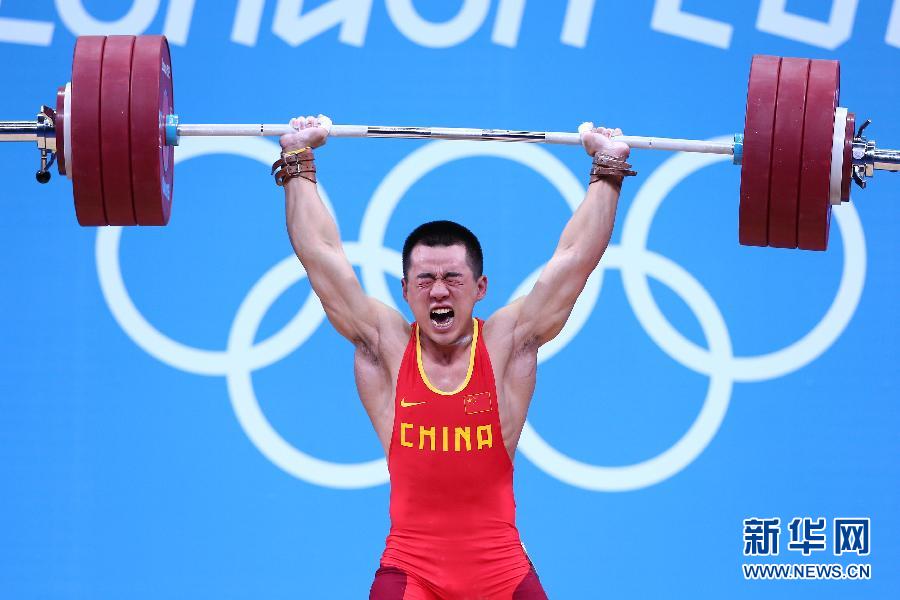举重教练王国新:陆浩杰拼下来就是英雄(图)